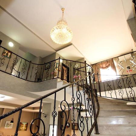 Hotel Salmer Tbilisi ภายนอก รูปภาพ