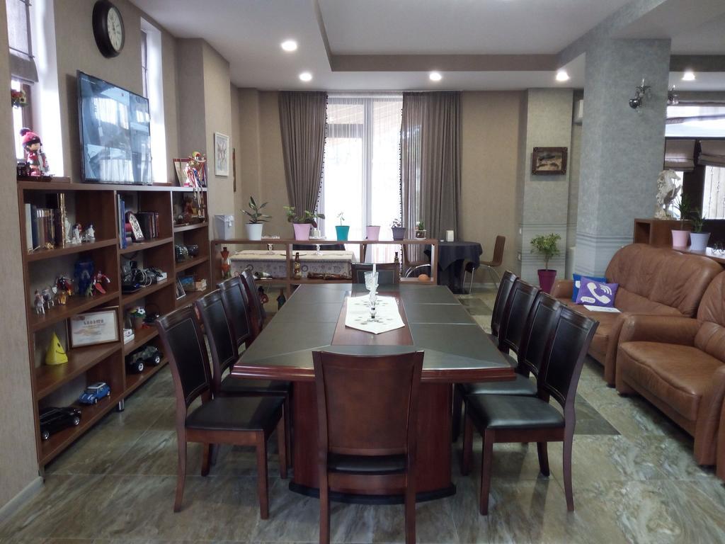 Hotel Salmer Tbilisi ภายนอก รูปภาพ