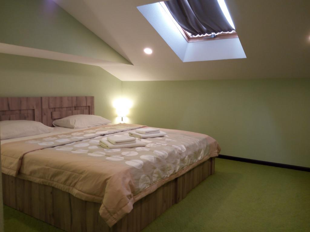 Hotel Salmer Tbilisi ภายนอก รูปภาพ